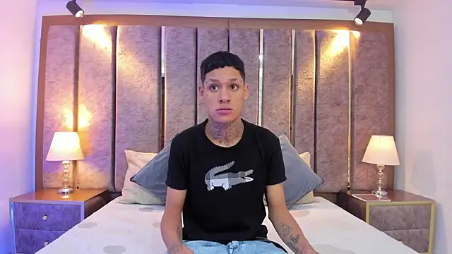 Snapshot of GaelCarter chatting on 11/28/25, 04:15 GaelCarter online show from 11/28/25, 04:15