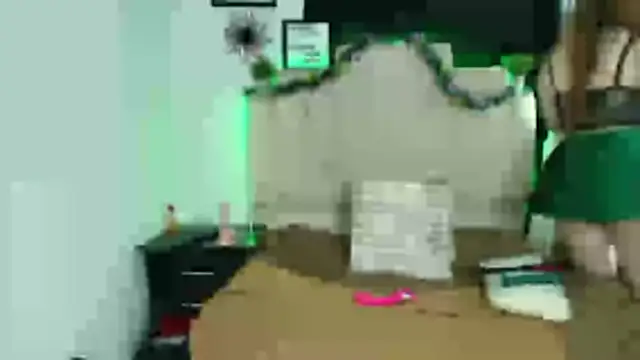 Nathaly stepmom49 online show from 12/02/25, 11:48