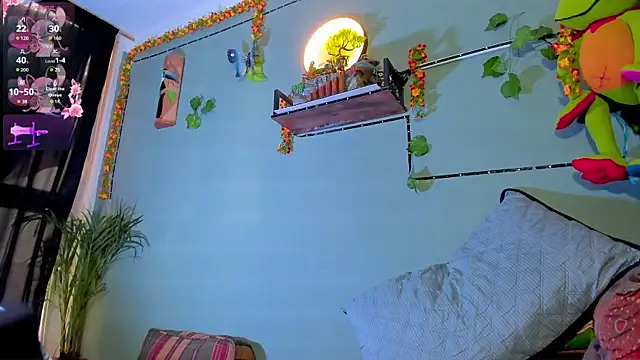 Sharlott smith online show from 11/19/25, 08:42