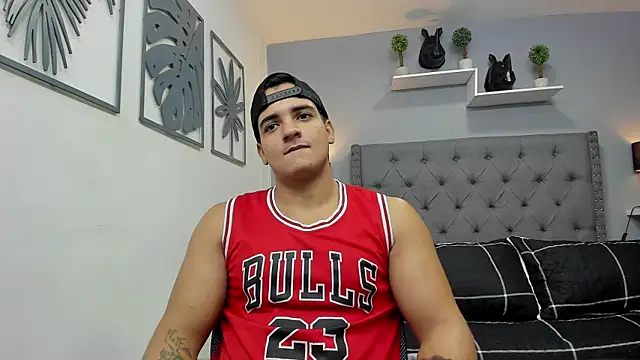 violeta and maxx online show from 11/03/25, 09:05