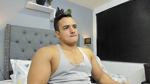 violeta and maxx online show from 11/27/25, 12:24