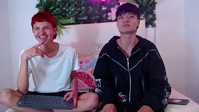 Snapshot of ANDRES_ANTONIO chatting on 11/04/25, 03:16 ANDRES ANTONIO online show from 11/04/25, 03:16