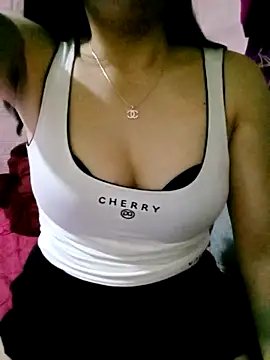 SansanCii online show from 11/11/25, 11:05