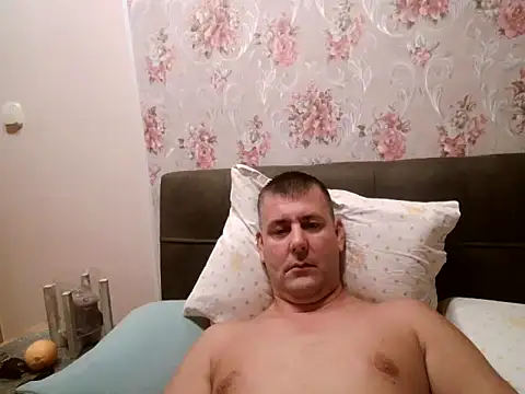 Snapshot of tibci12789 chatting on 11/08/25, 08:51 tibci12789 online show from 11/08/25, 08:51