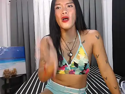 Snapshot of kettie_ chatting on 10/26/25, 10:54 kettie online show from 10/26/25, 10:54