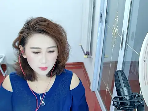 Snapshot of -dandan chatting on 10/14/25, 07:20 -dandan online show from 10/14/25, 07:20