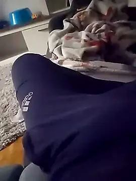 szabi1995 online show from 11/04/25, 10:53