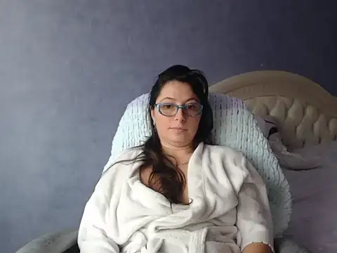 LuckyLisa23 online show from 11/10/25, 10:14