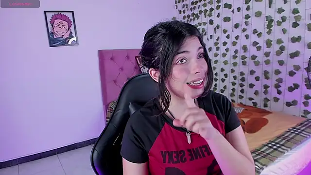 selina lovers  online show from 10/25/25, 03:58