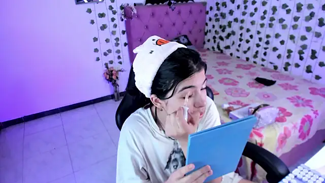 selina lovers  online show from 12/03/25, 04:09