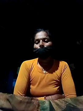 Snapshot of Dipti_bb chatting on 10/26/25, 05:08 Dipti bb online show from 10/26/25, 05:08