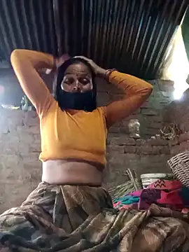 Snapshot of Dipti_bb chatting on 10/27/25, 05:11 Dipti bb online show from 10/27/25, 05:11