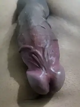 Snapshot of indiandick2468 chatting on 10/17/25, 05:48 indiandick2468 online show from 10/17/25, 05:48