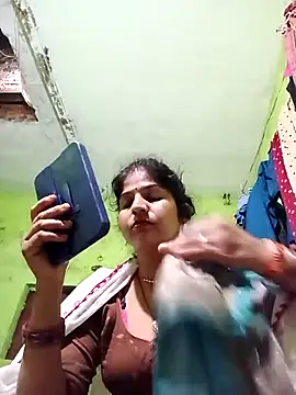 Karishma cute online show from 10/15/25, 06:41