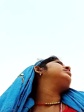 Karishma cute online show from 11/14/25, 11:42