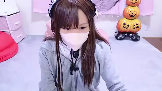 Snapshot of 727_nazuna chatting on 10/30/25, 09:11 727 nazuna online show from 10/30/25, 09:11