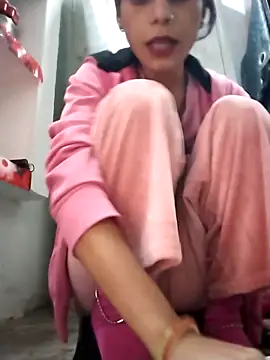 Snapshot of Nitya_hot chatting on 11/15/25, 01:58 Nitya hot online show from 11/15/25, 01:58