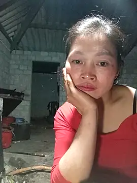 siusiu-00 online show from 10/22/25, 01:33