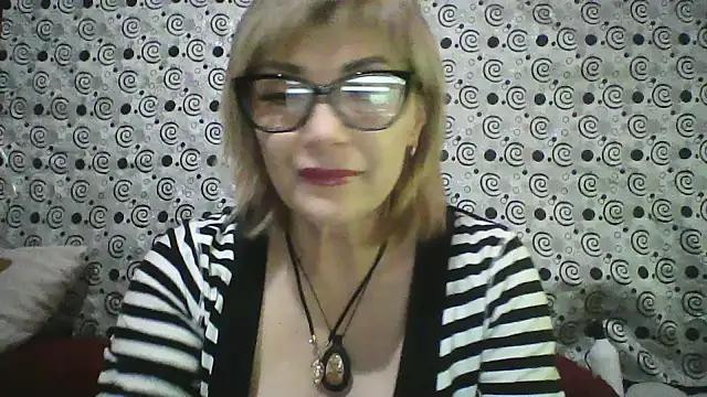 Snapshot of Lia_Ray chatting on 11/04/25, 07:13 Lia Ray online show from 11/04/25, 07:13