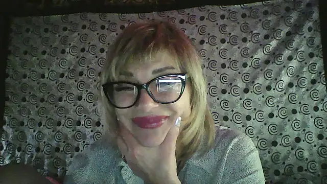 Snapshot of Lia_Ray chatting on 11/16/25, 07:41 Lia Ray online show from 11/16/25, 07:41