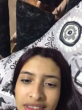 Aithana Petite online show from 11/17/25, 01:17