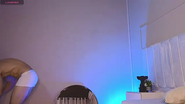 Justin valverde online show from 11/23/25, 02:44