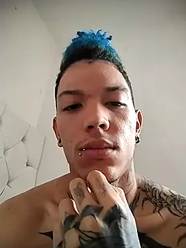 Overinktt online show from 10/27/25, 04:44