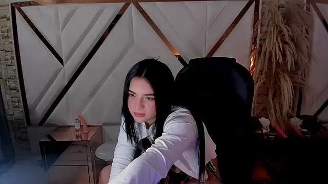 Lilifut  online show from 11/11/25, 11:16