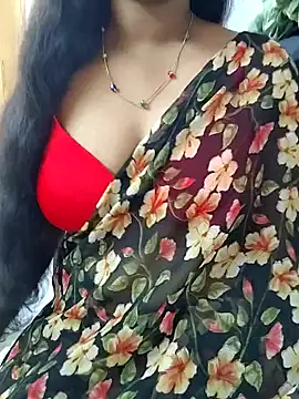 Snapshot of Nikitha_telugu chatting on 10/14/25, 06:47 Nikitha telugu online show from 10/14/25, 06:47
