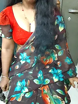 Snapshot of Nikitha_telugu chatting on 12/01/25, 05:01 Nikitha telugu online show from 12/01/25, 05:01