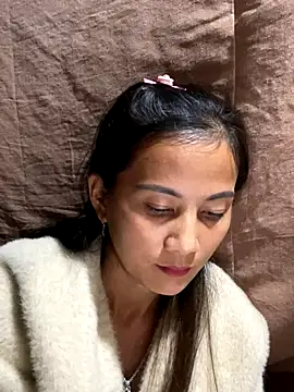 Miss-World00 online show from 11/12/25, 02:17