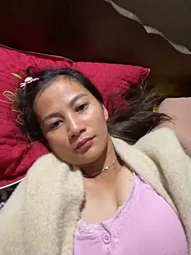 Miss-World00 online show from 11/17/25, 09:42