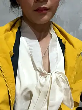 Miss-World00 online show from 11/28/25, 01:36