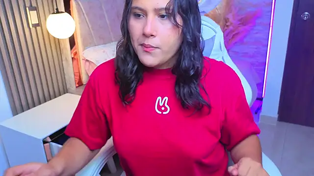 Snapshot of luna_jonezz chatting on 10/26/25, 09:15 luna jonezz online show from 10/26/25, 09:15