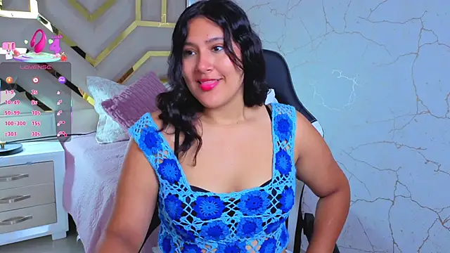 Snapshot of luna_jonezz chatting on 11/21/25, 11:09 luna jonezz online show from 11/21/25, 11:09