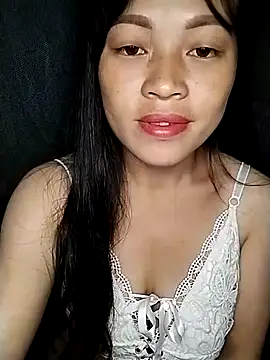 Snapshot of Hani-i chatting on 10/24/25, 09:00 Hani-i online show from 10/24/25, 09:00