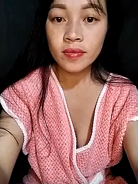 Snapshot of Hani-i chatting on 10/30/25, 07:36 Hani-i online show from 10/30/25, 07:36