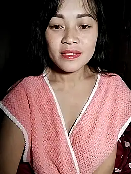 Snapshot of Hani-i chatting on 11/21/25, 02:27 Hani-i online show from 11/21/25, 02:27