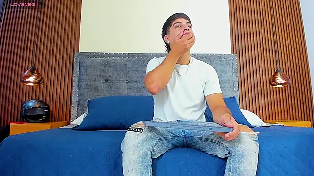 Apolo moon18 online show from 11/13/25, 08:08