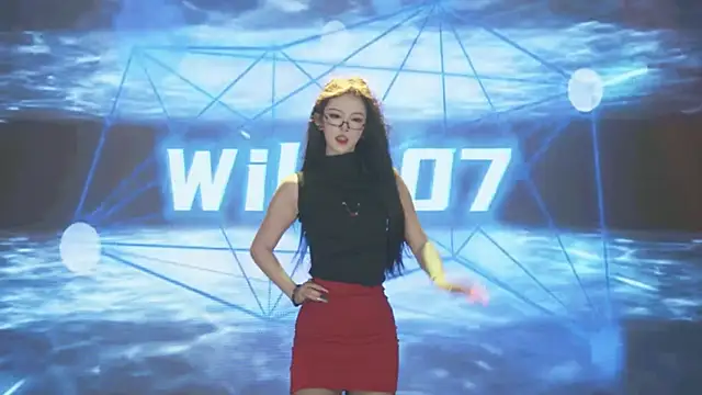 Snapshot of Wily-07 chatting on 11/05/25, 11:27 Wily-07 online show from 11/05/25, 11:27