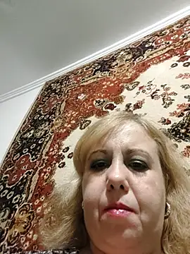 Snapshot of OliviaBliss1 chatting on 11/05/25, 04:18 OliviaBliss1 online show from 11/05/25, 04:18