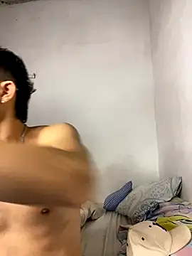 Snapshot of Myke_hotxxx chatting on 11/13/25, 12:20 Myke hotxxx online show from 11/13/25, 12:20