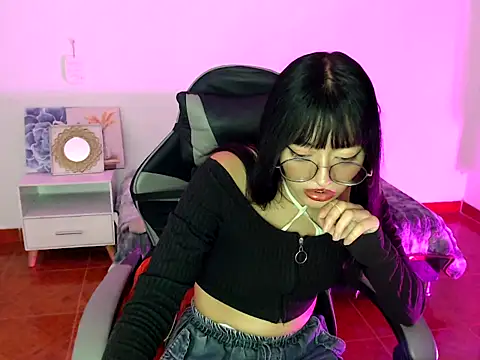 Isabella  666 online show from 11/13/25, 04:00