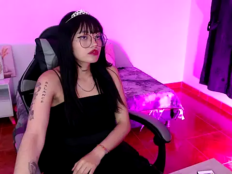 Isabella  666 online show from 11/28/25, 04:15