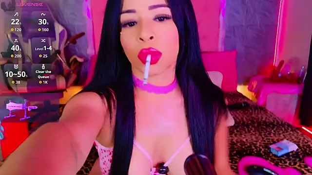 Snapshot of Jessyferrary chatting on 11/04/25, 03:22 Jessyferrary online show from 11/04/25, 03:22