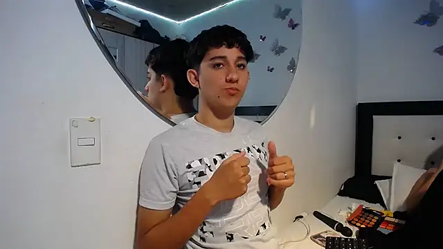 Dravith Valery online show from 11/08/25, 09:42