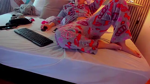 Snapshot of Diosadelchat chatting on 11/17/25, 03:34 Diosadelchat online show from 11/17/25, 03:34