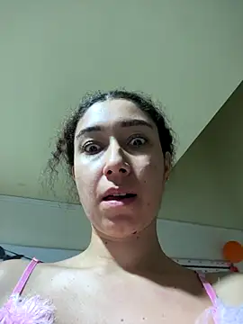 Meggie  online show from 10/20/25, 11:05