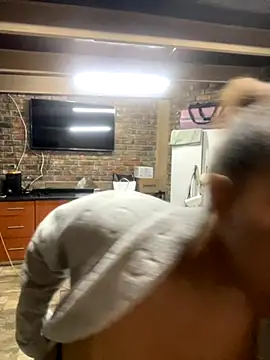 Snapshot of Saq-Madik chatting on 11/11/25, 05:35 Saq-Madik online show from 11/11/25, 05:35