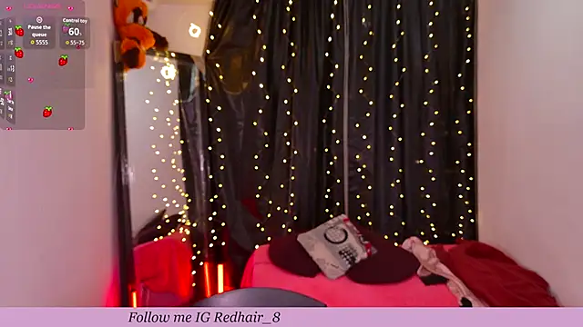 Snapshot of Rhosynn chatting on 11/04/25, 02:54 Rhosynn online show from 11/04/25, 02:54